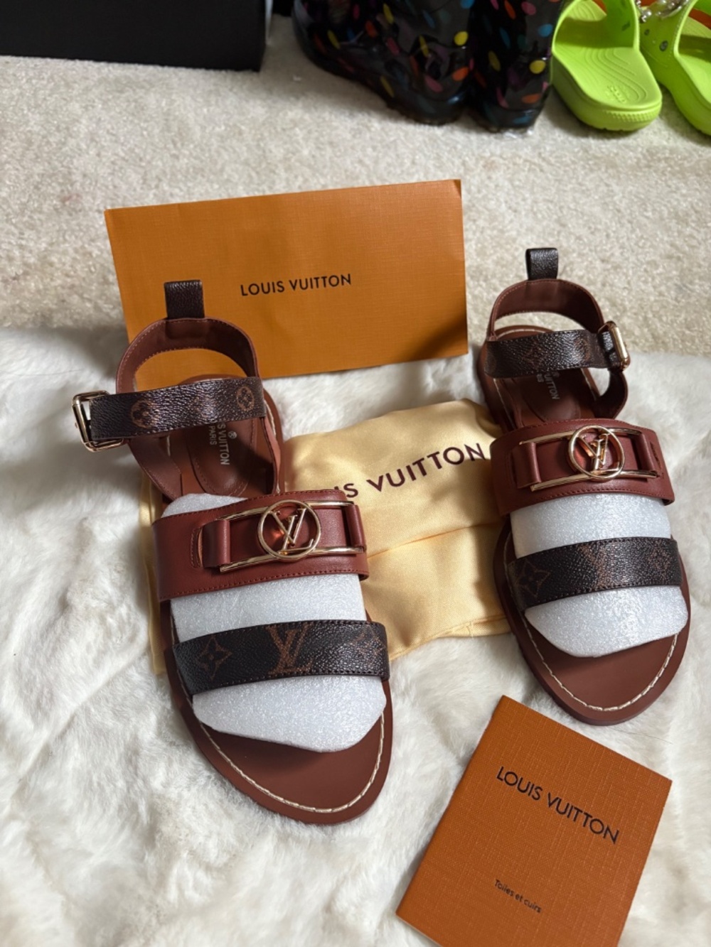 Sandals - Picture 2 of 2